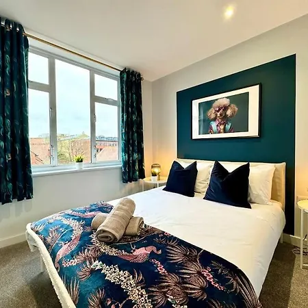 Charming 3Br: Close To Beach & Bournemouth! +Wi-Fi Exterior photo