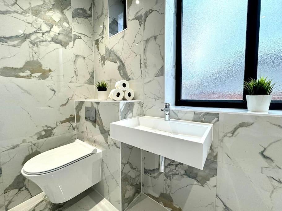 Appartement Charming 3br: Close To & Bournemouth! +wi-fi *